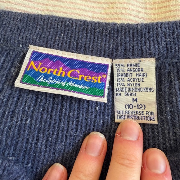 Vintage Sweater - Picture 5 of 5